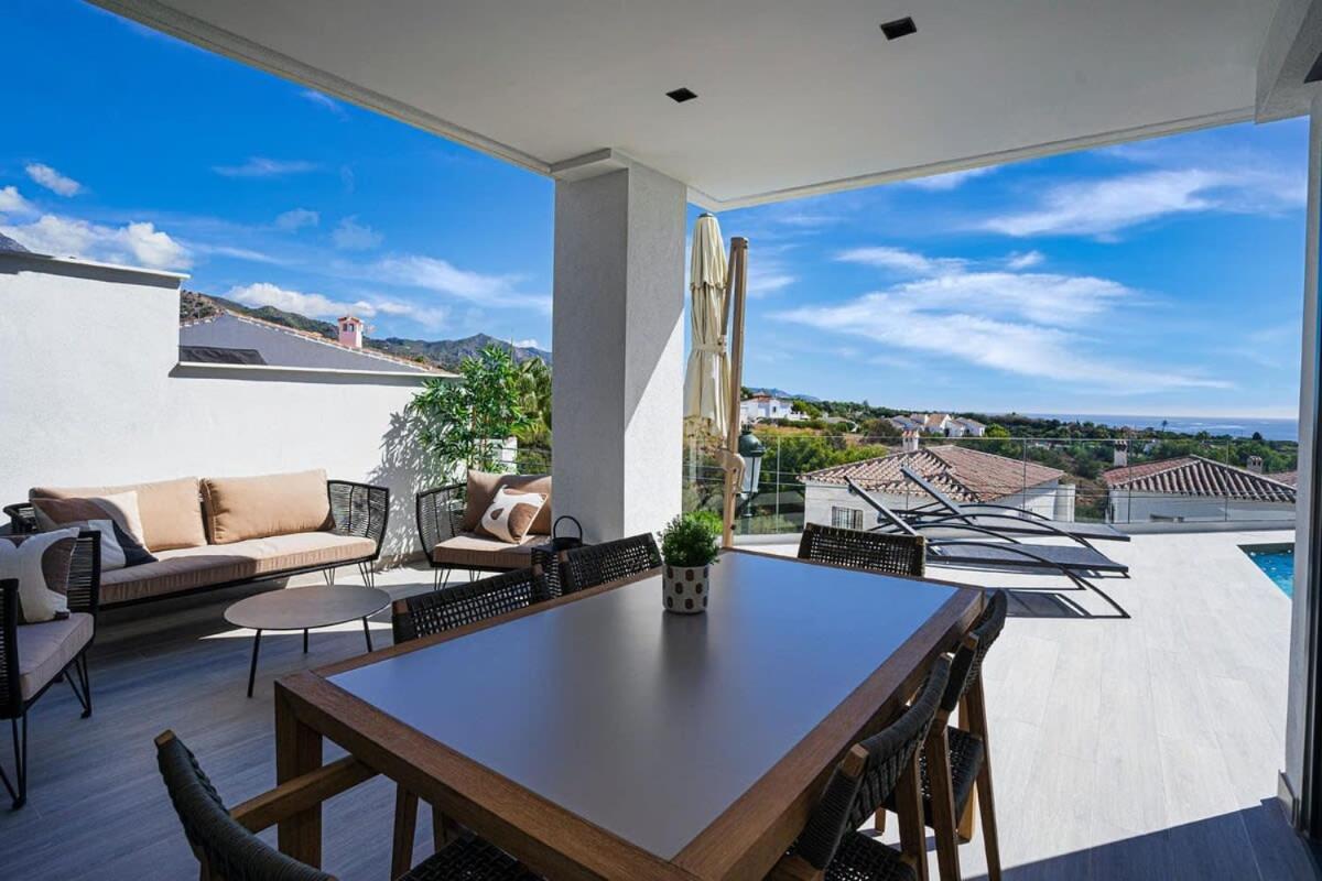 Ferienwohnung Royal Palm Nerja Exterior foto